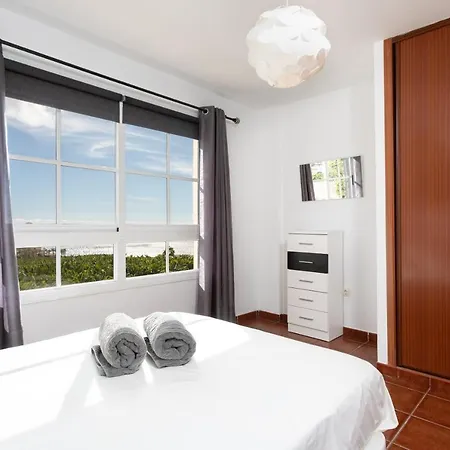 119 Seaview Rooftop By Sunkeyrents Apartman